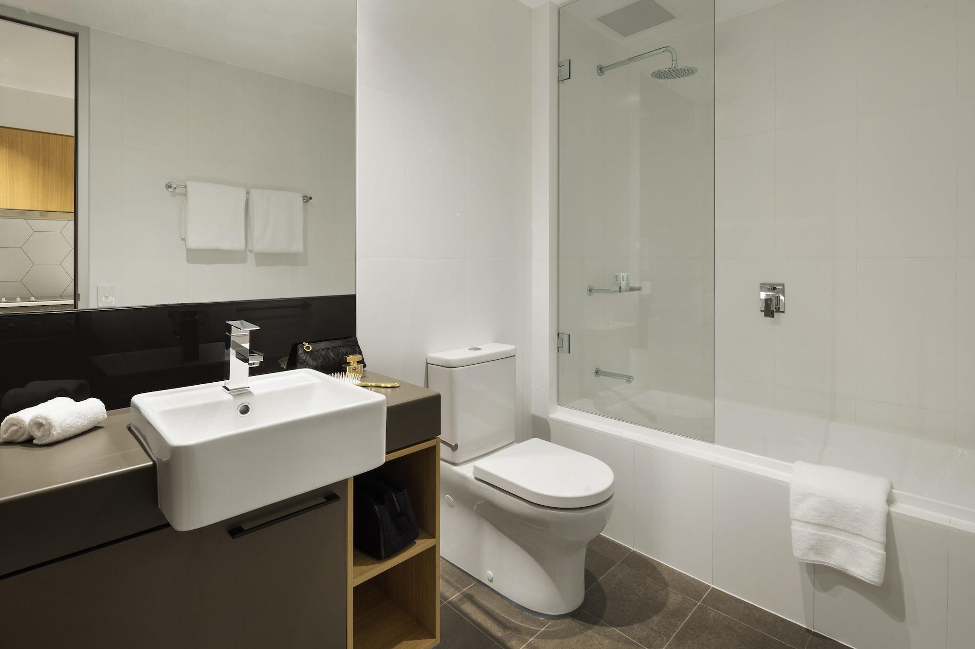 Quest Port Adelaide Apart otel Dış mekan fotoğraf