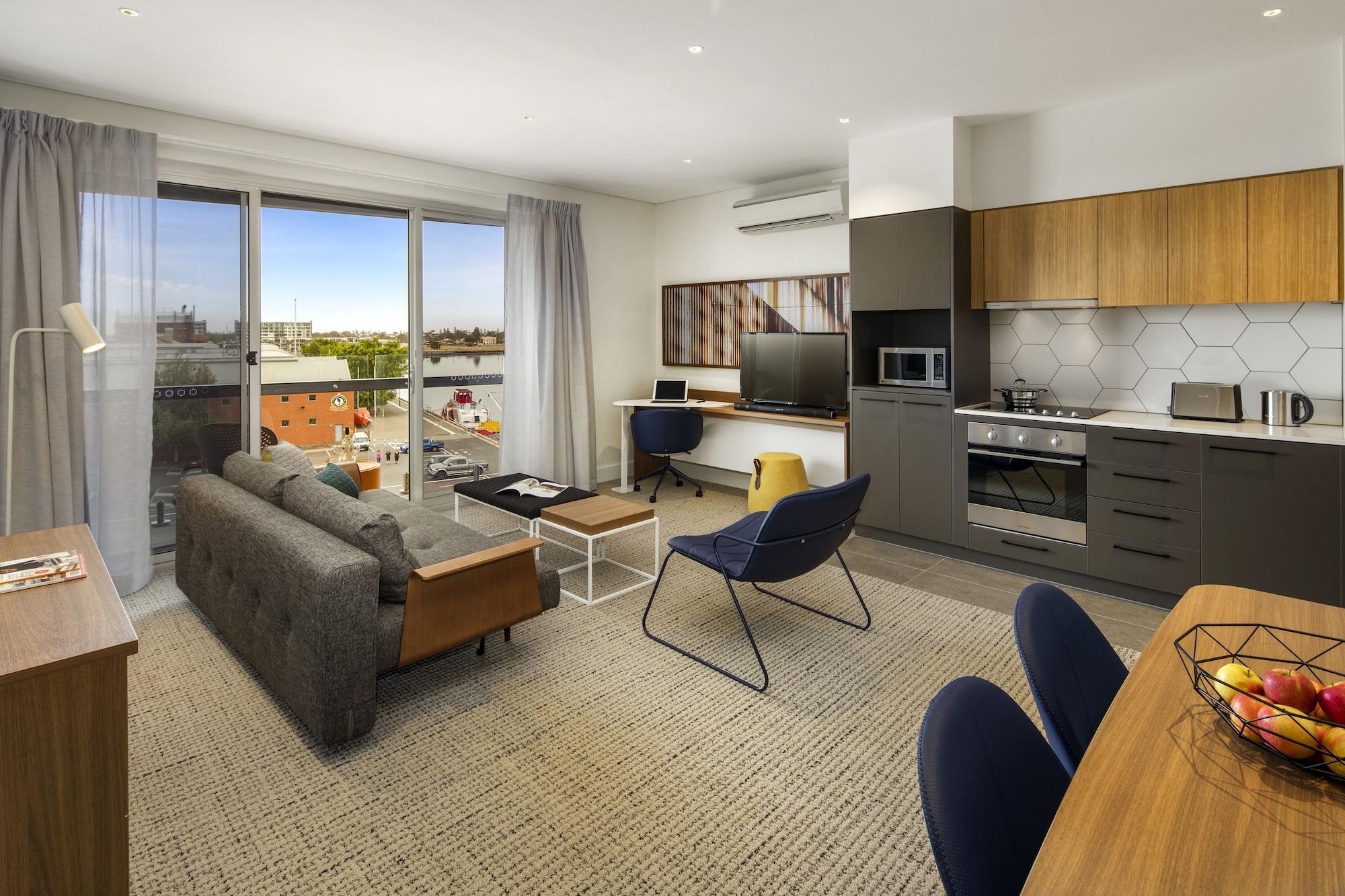 Quest Port Adelaide Apart otel Dış mekan fotoğraf