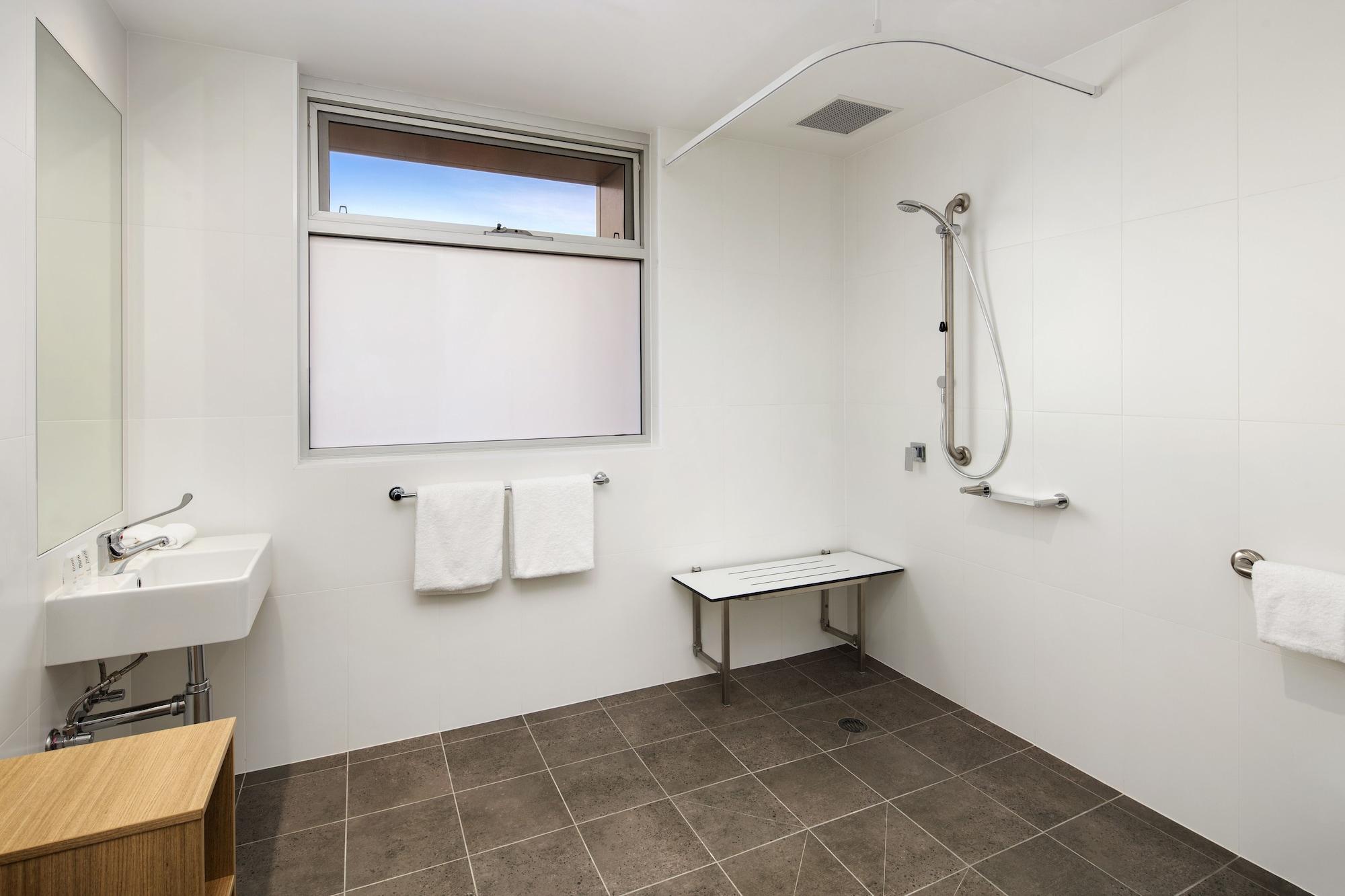 Quest Port Adelaide Apart otel Dış mekan fotoğraf